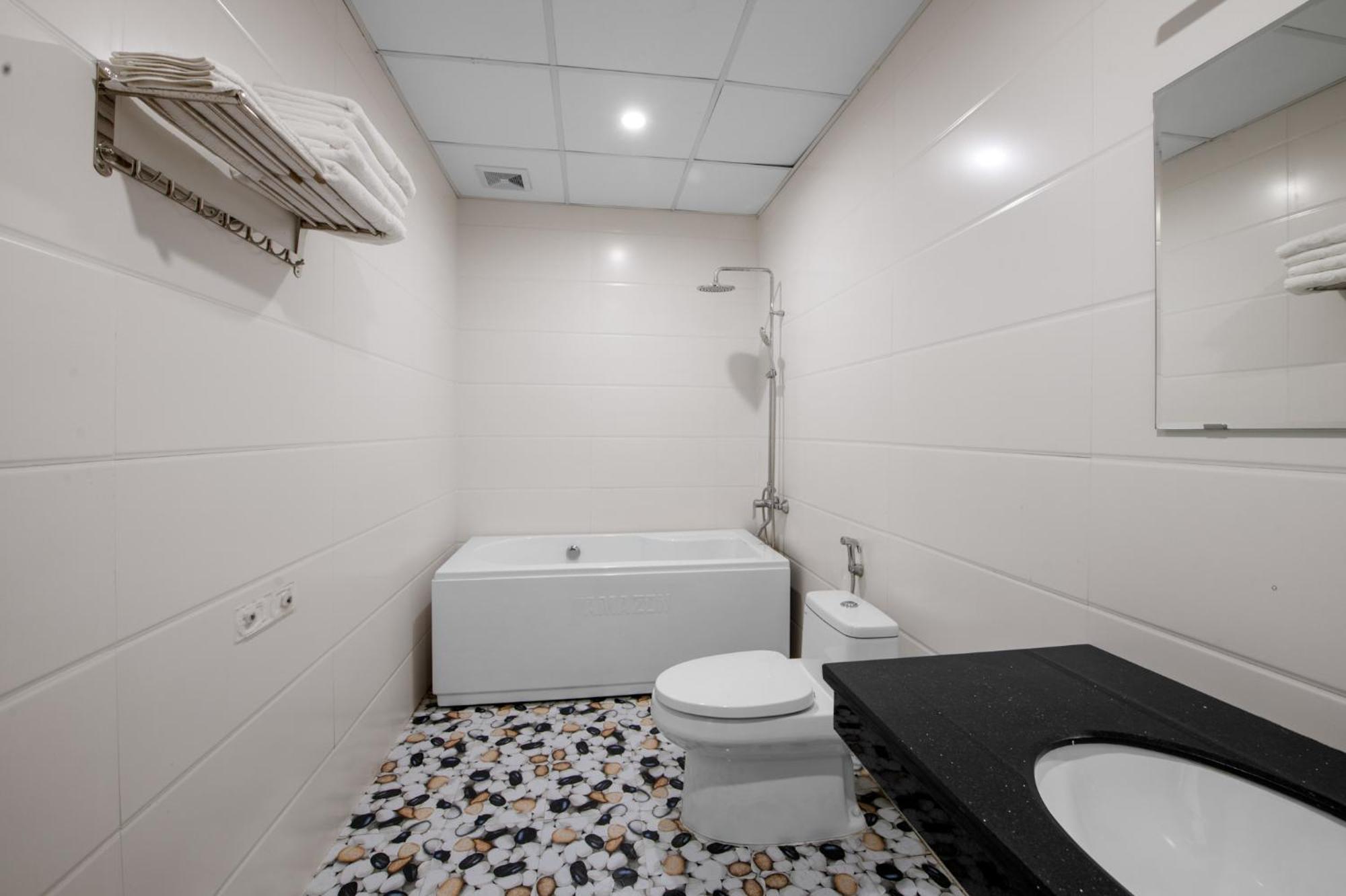 Khach San Habana Hotel Thái Nguyên Екстериор снимка